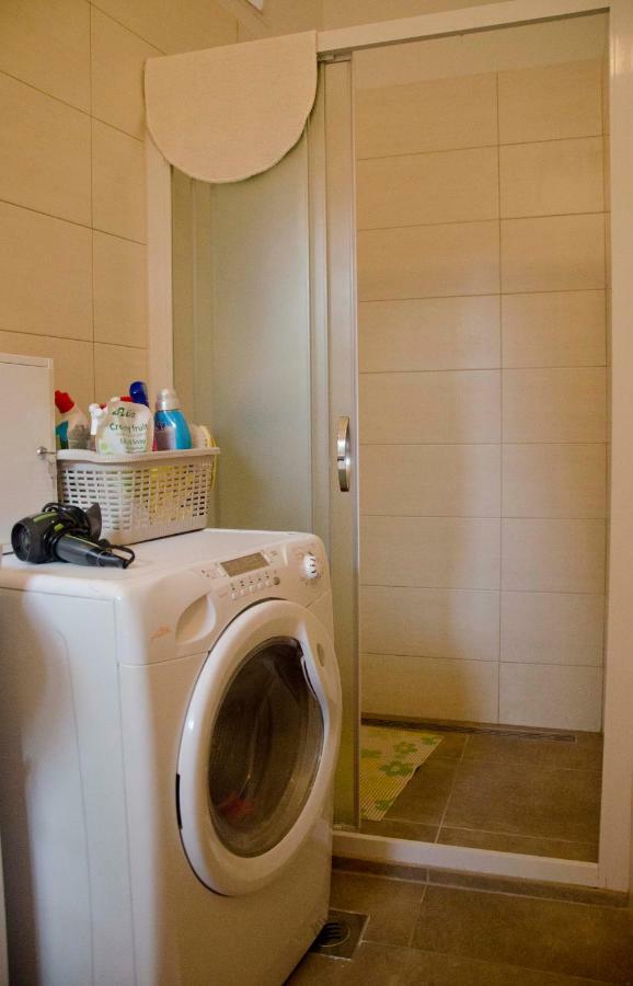 Apartman Aurora Apartment โปเรช ภายนอก รูปภาพ
